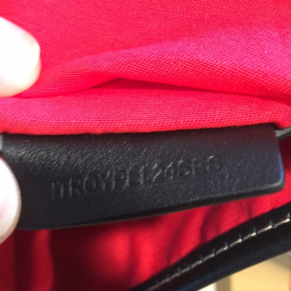 NWT Burberry Large Messenger Bag - Picture 5 of 8